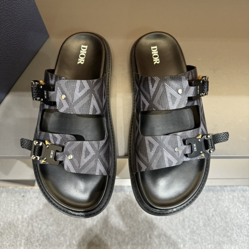 ch**an D*or slippers